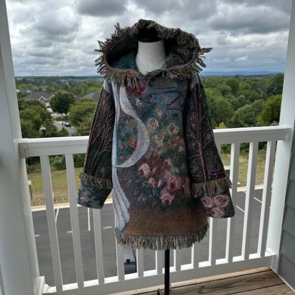 An angel has your back! Upcycled from tapestry blanket - Picture 5 of 8